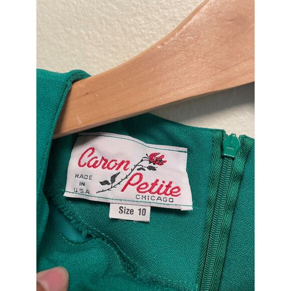 Vintage Womens Dress Size 10 Petite Green Embroidered Hem Old Money Secretary - Picture 2 of 7